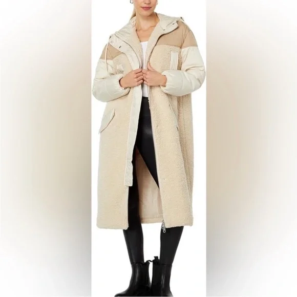 7 For All Mankind Cream and Tan Teddy Jacket - Picture 4 of 5